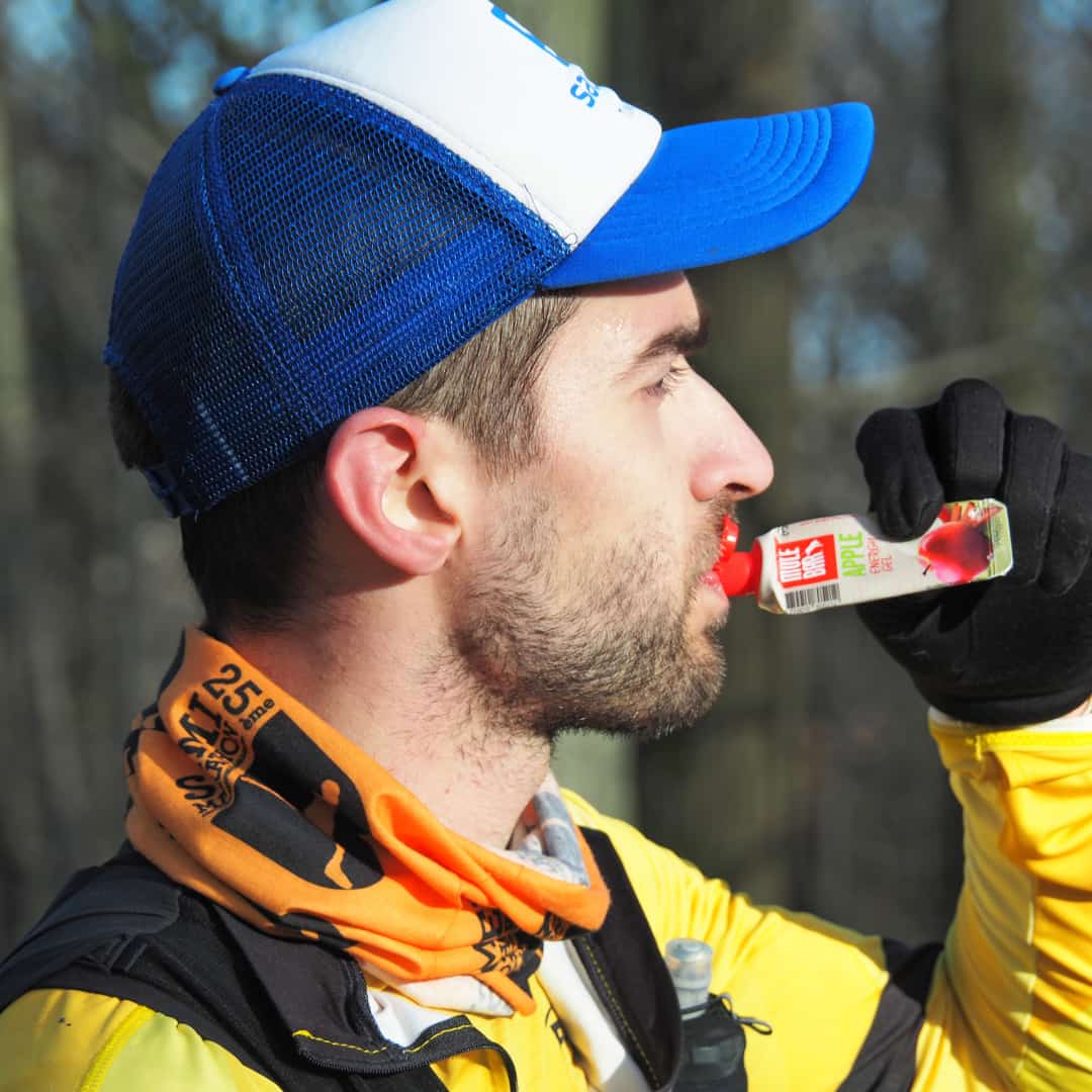 Trailer en train de consommer un gel Mulebar